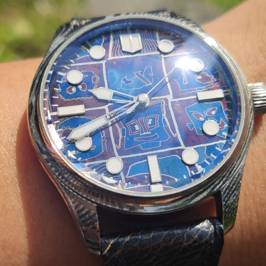 Automatic mechanical Damascus watch