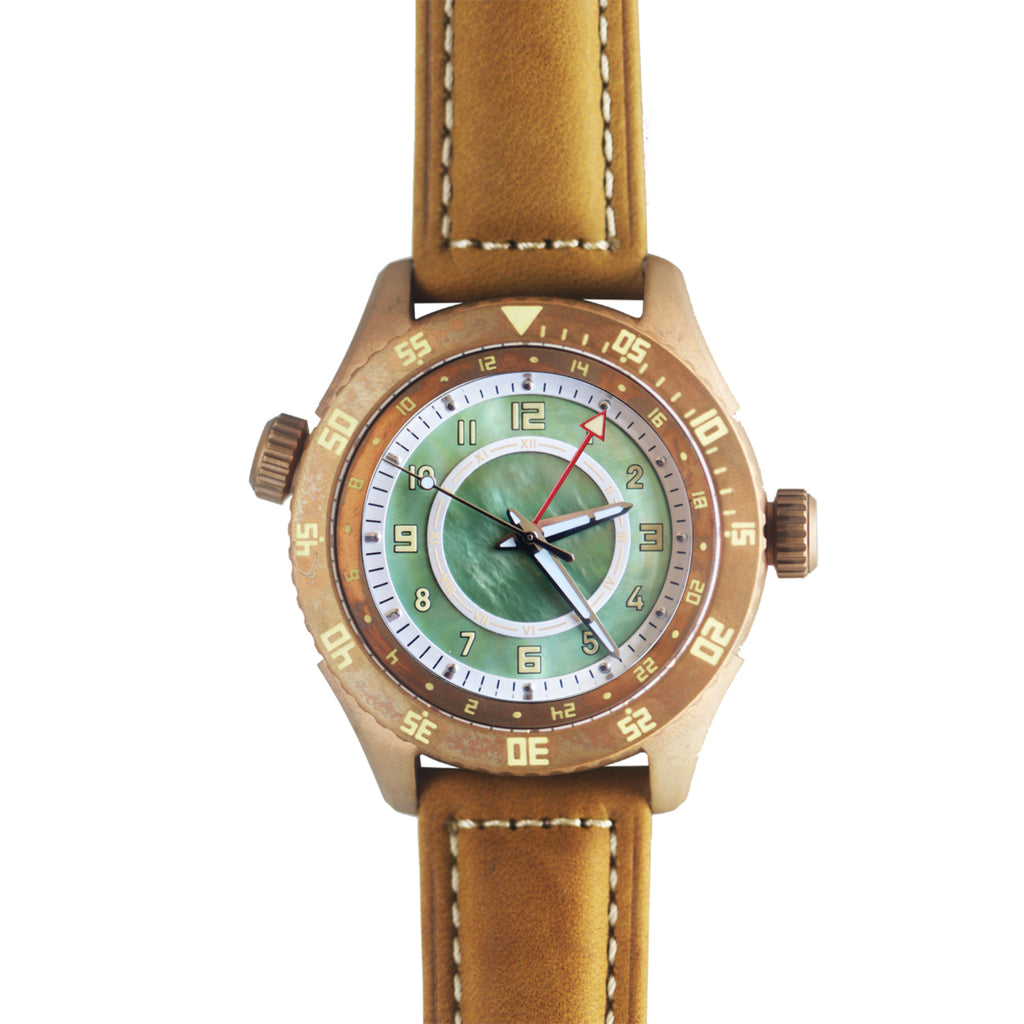 Automatic mechanical stainless steel /bronze diving watch