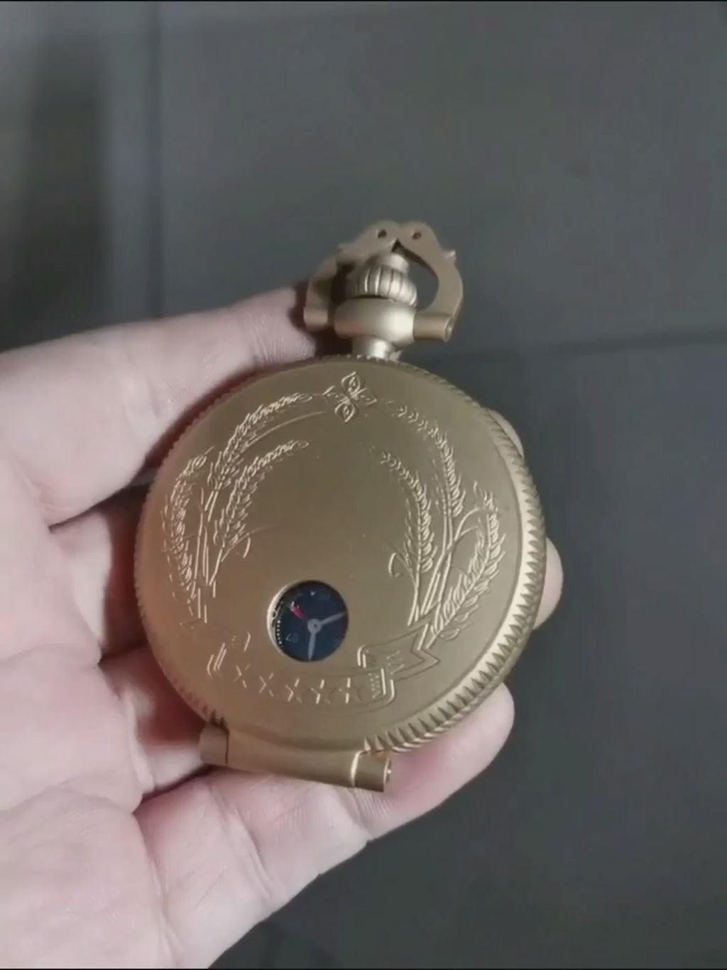 Hollowed out mechanical bronze/stainless steel &nbsp;pocket watch